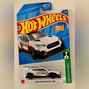 Hot Wheels Ford Mustang Mach-E 1400